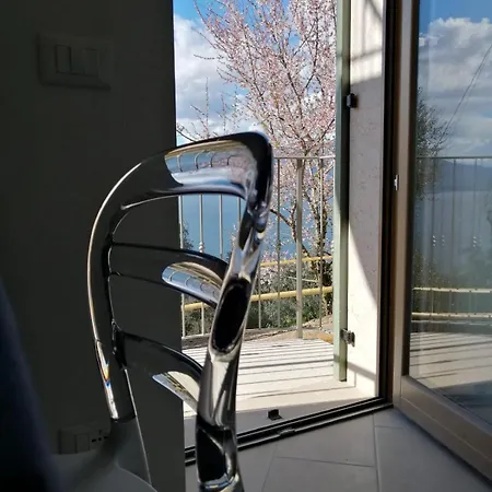 Le Anze Torri Del Benaco