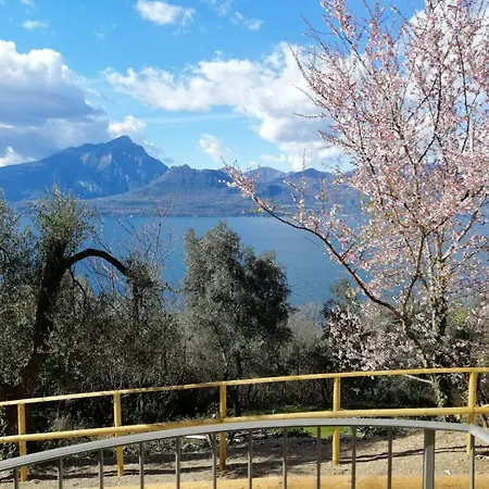 בית חווה Le Anze *